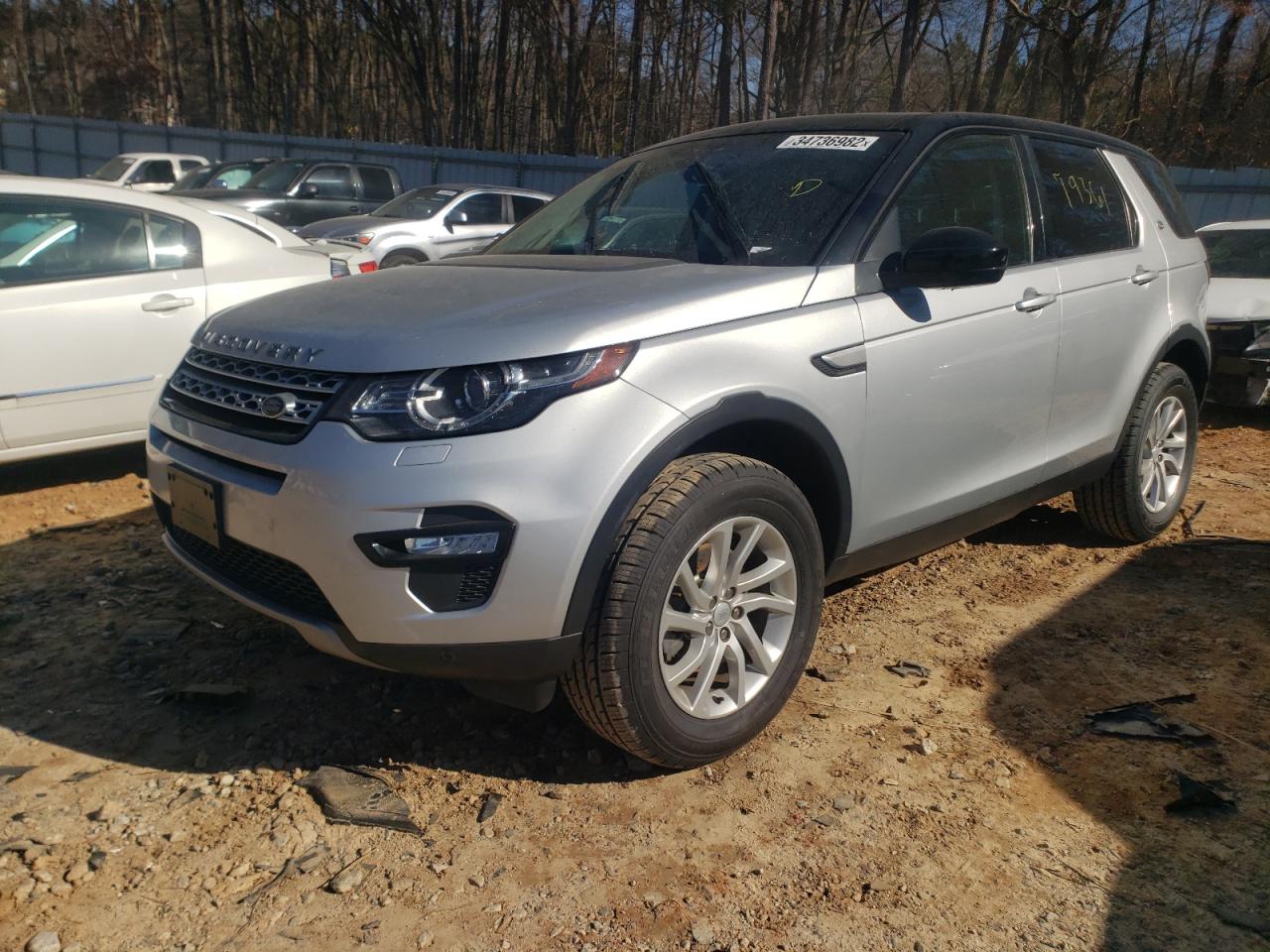 Photo 2 from auction – 2016 LAND ROVER DISCOVERY with VIN SALCR2BG2GH622225