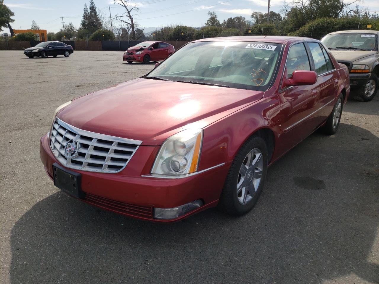 Photo 2 from auction – 2006 CADILLAC DTS with VIN 1G6KD57Y86U174487