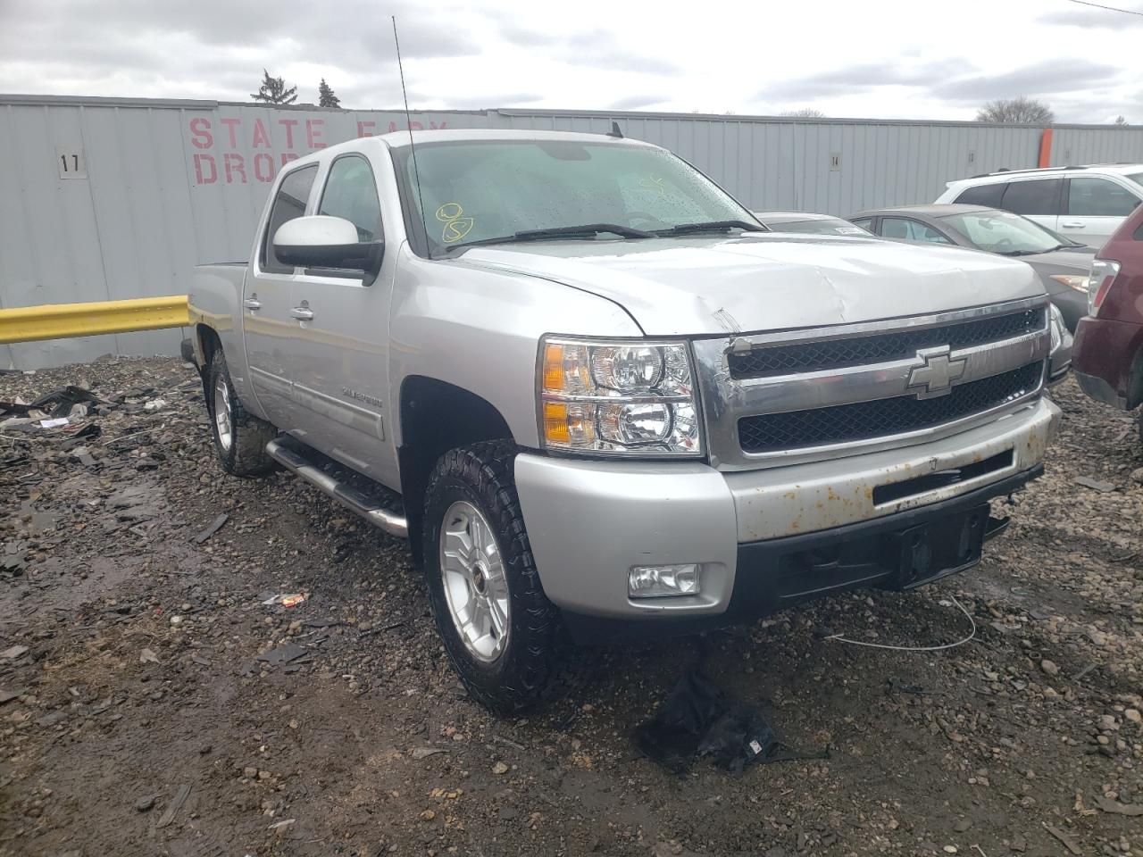 CHEVROLET SILVERADO 2011 with VIN 3GCPKTE39BG289195 - Photo from auction