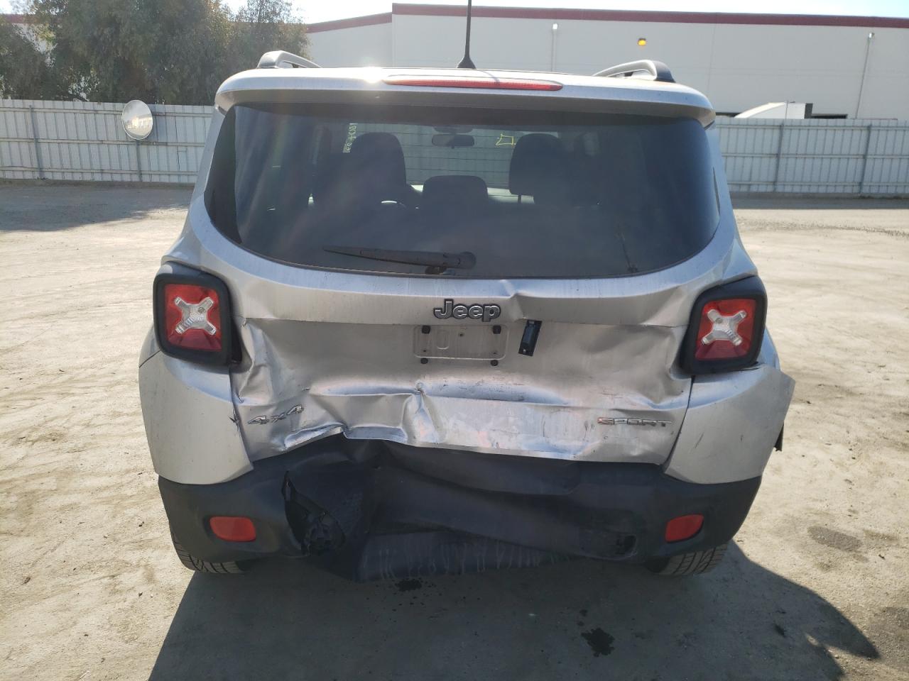Photo 9 from auction – 2017 JEEP RENEGADE S with VIN ZACCJBAB1HPG49141