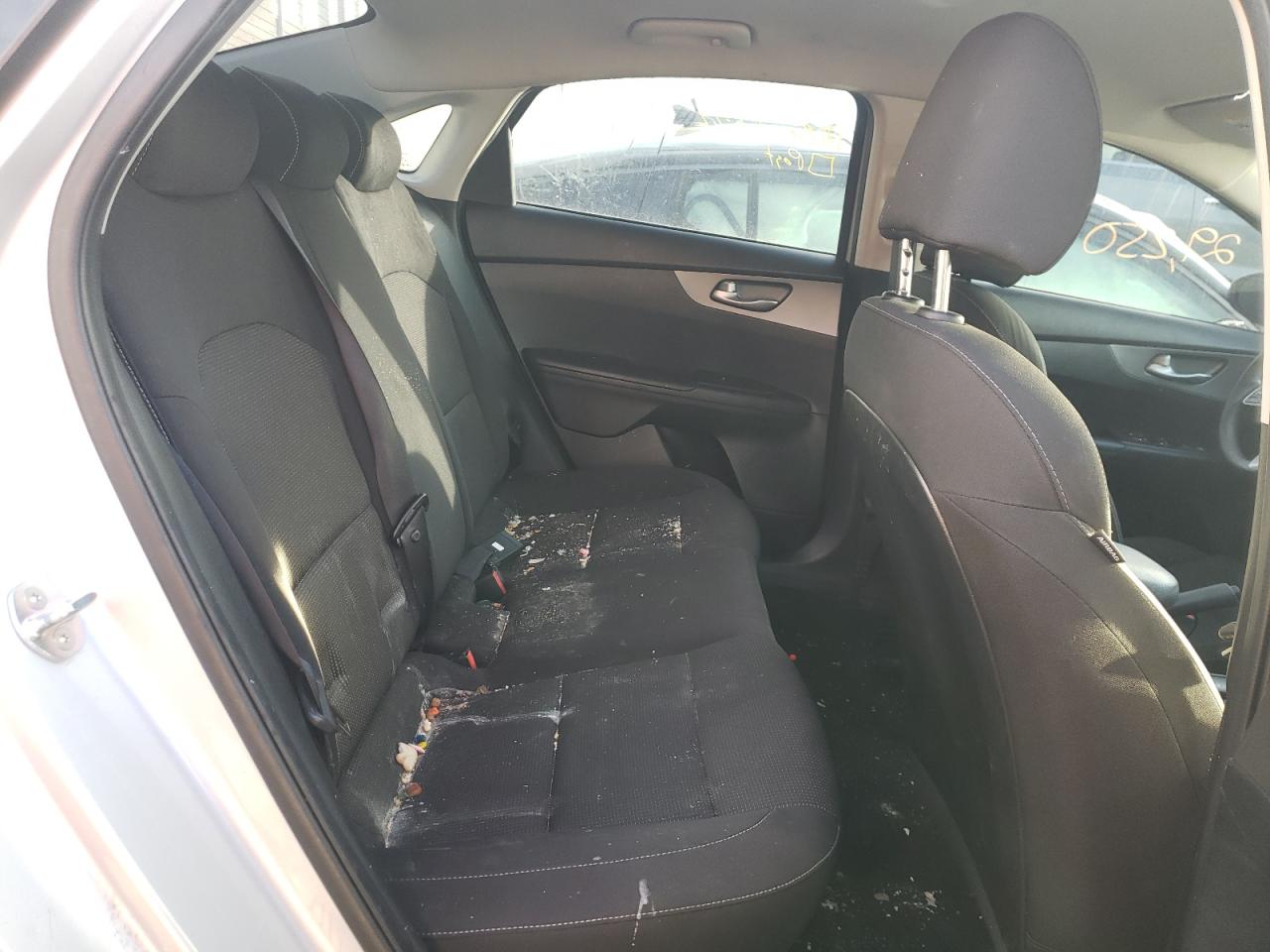 Photo 6 from auction – 2020 KIA FORTE FE with VIN 3KPF24AD3LE192653