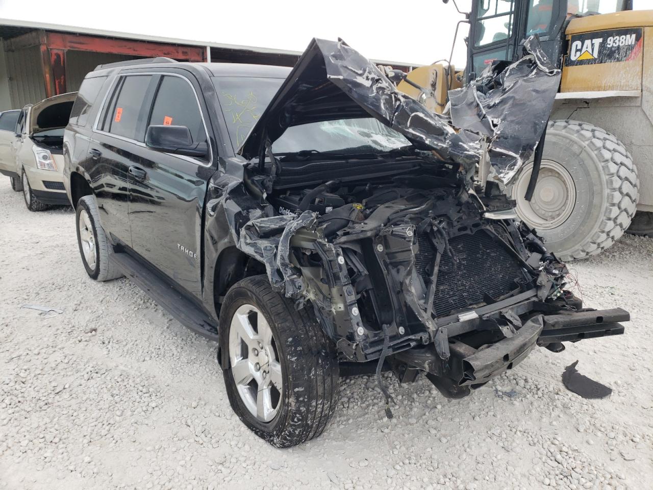 CHEVROLET TAHOE C150 2016 with VIN 1GNSCAKC7GR357654 - Photo from auction