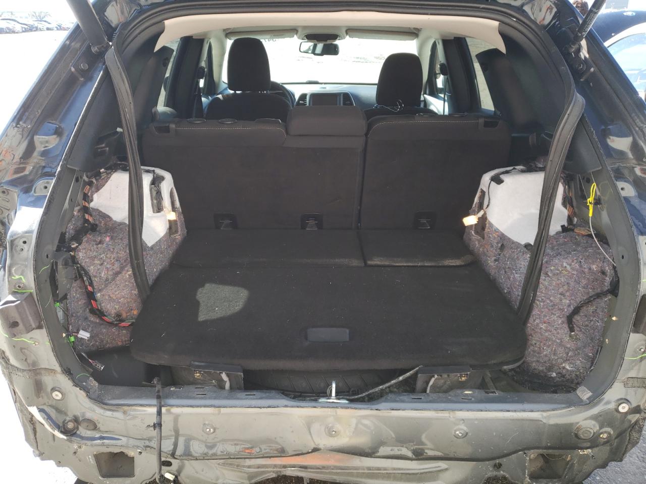 Photo 9 from auction – 2016 JEEP CHEROKEE L with VIN 1C4PJLCB7GW264673