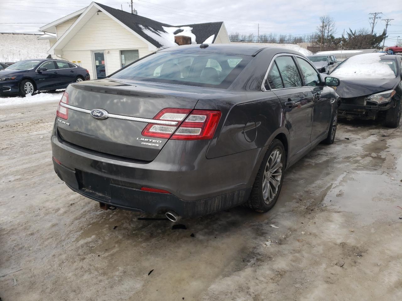 Photo 4 from auction – 2015 FORD TAURUS LIM with VIN 1FAHP2F82FG193958