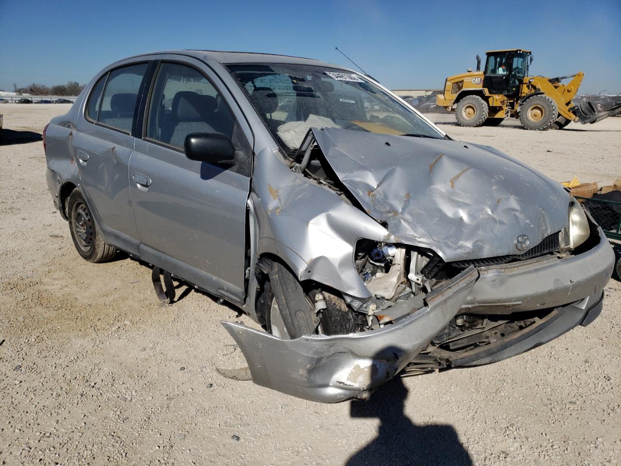 TOYOTA ECHO 2002 with VIN JTDBT123120210767 - Photo from auction