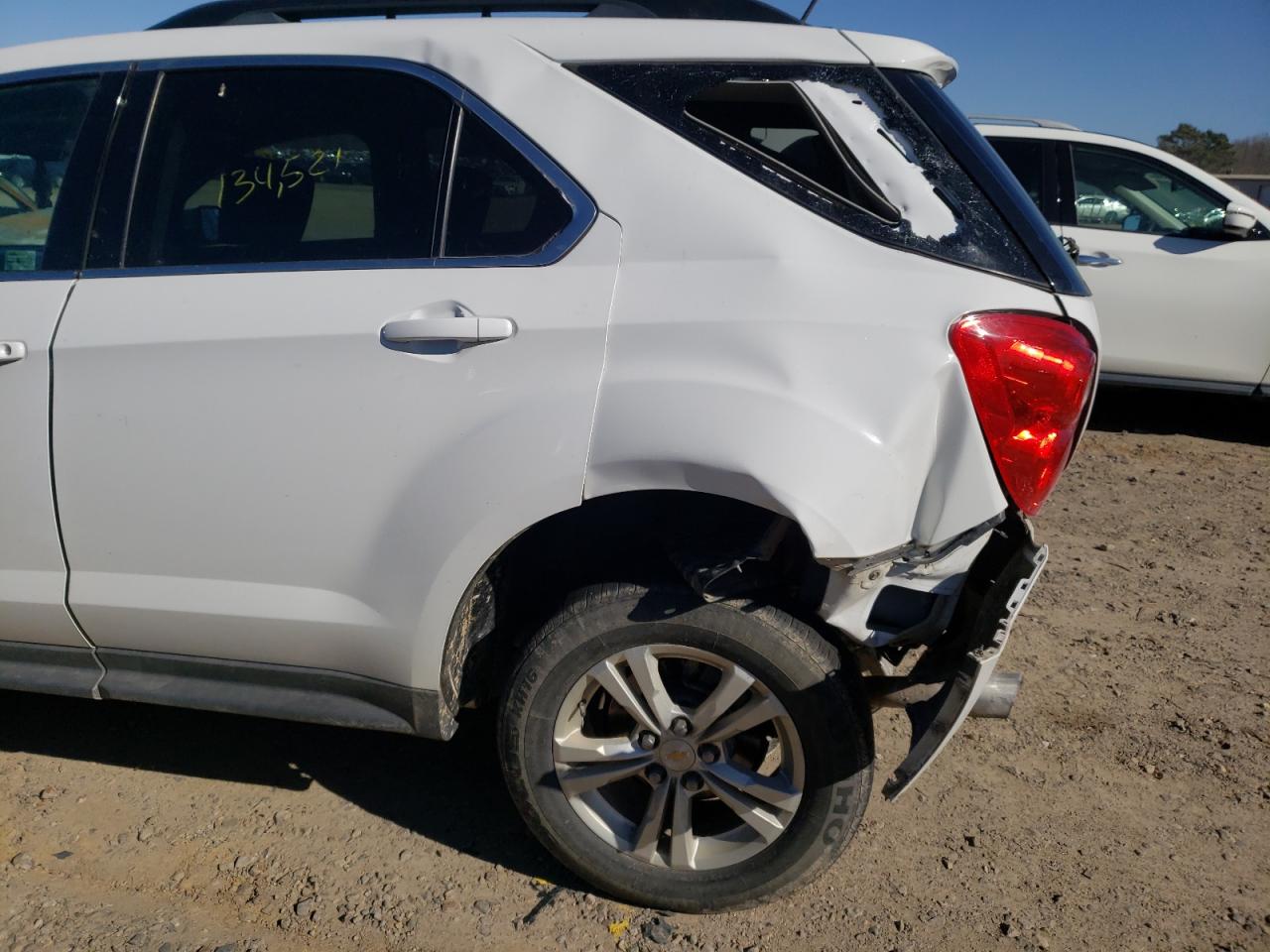 Photo 9 from auction – 2015 CHEVROLET EQUINOX with VIN 2GNFLGE33F6412059