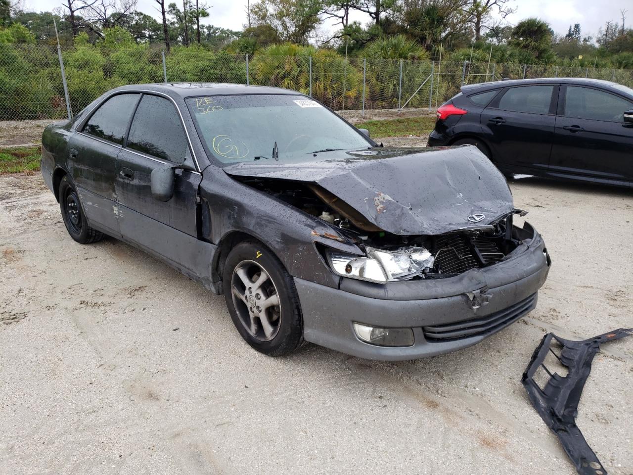 LEXUS ES 300 2001 con VIN JT8BF28G510325506 - Foto de la subasta