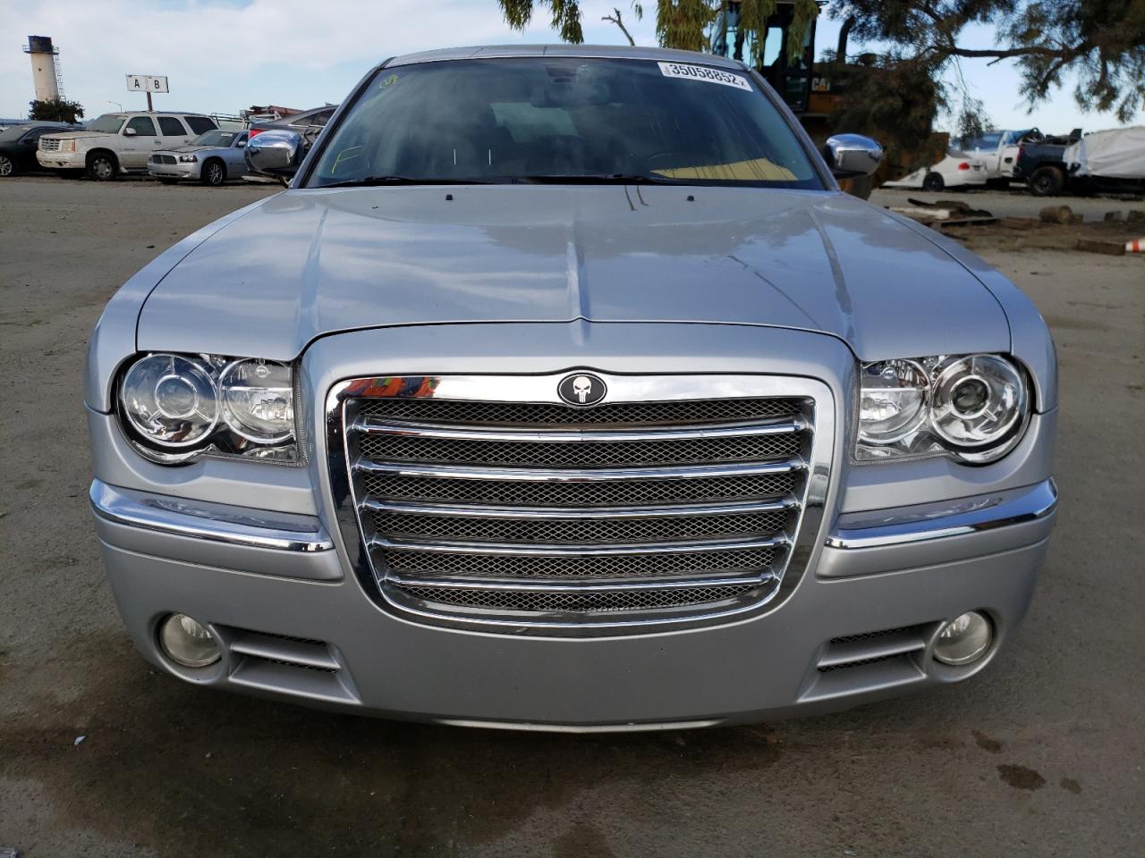 Photo 9 from auction – 2007 CHRYSLER 300C with VIN 2C3KA63H07H835813