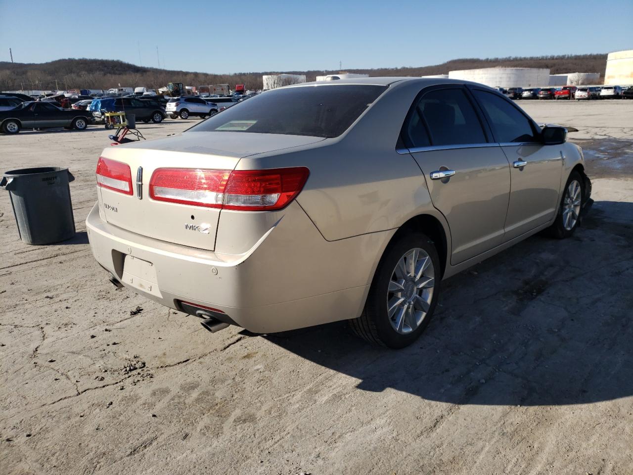 Photo 4 from auction – 2010 LINCOLN MKZ with VIN 3LNHL2GC1AR754835