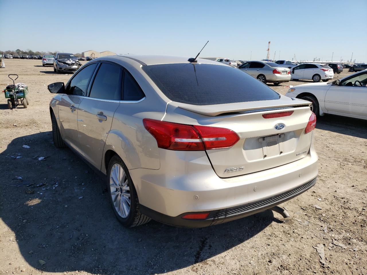 Photo 3 from auction – 2017 FORD FOCUS TITA with VIN 1FADP3J29HL288194