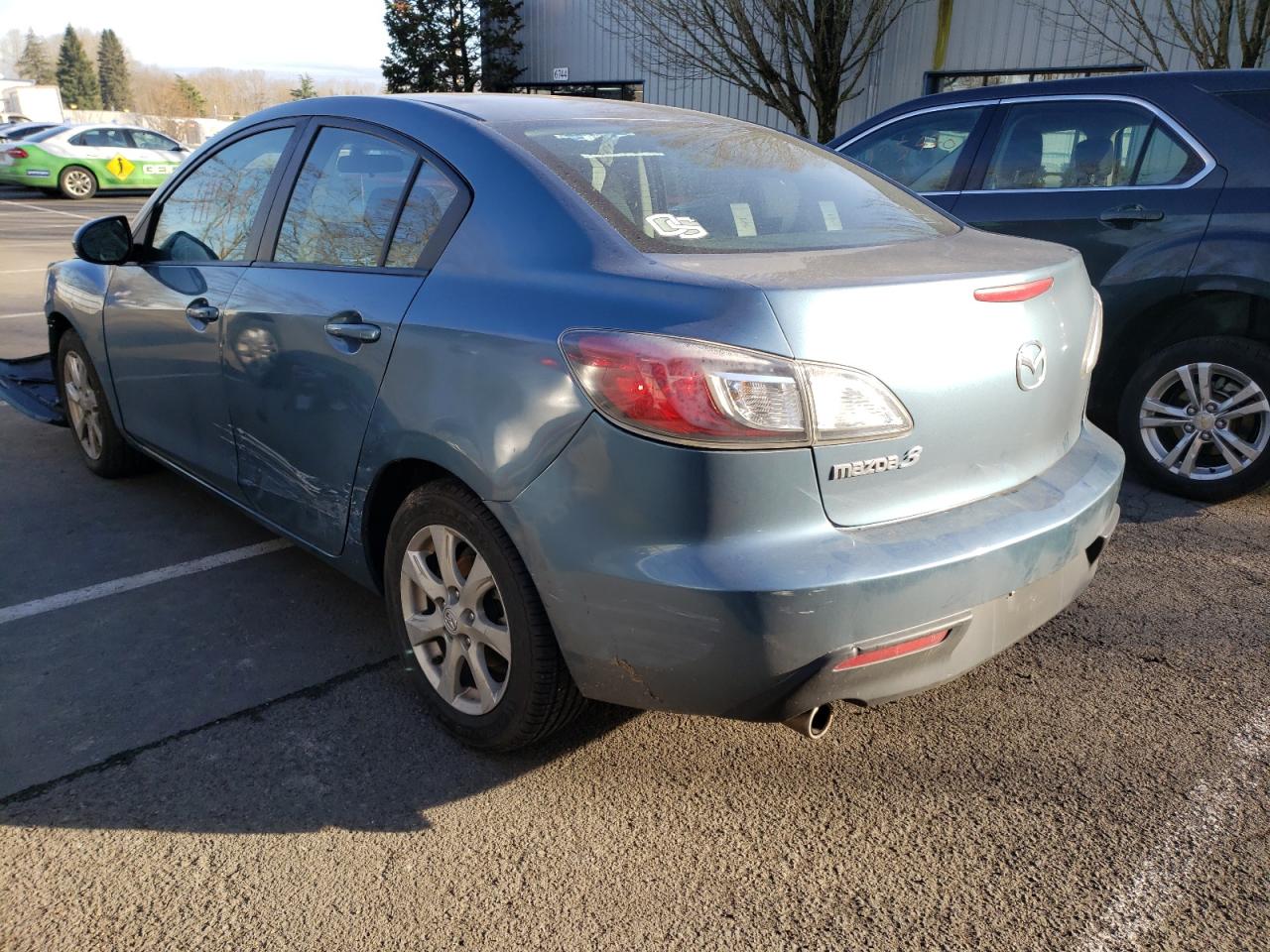 صورة رقم 3 من المزاد - 2011 MAZDA 3 I مع VIN JM1BL1VG1B1461202