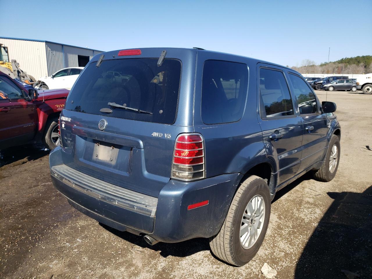 Photo 4 from auction – 2005 MERCURY MARINER with VIN 4M2YU57115DJ05241