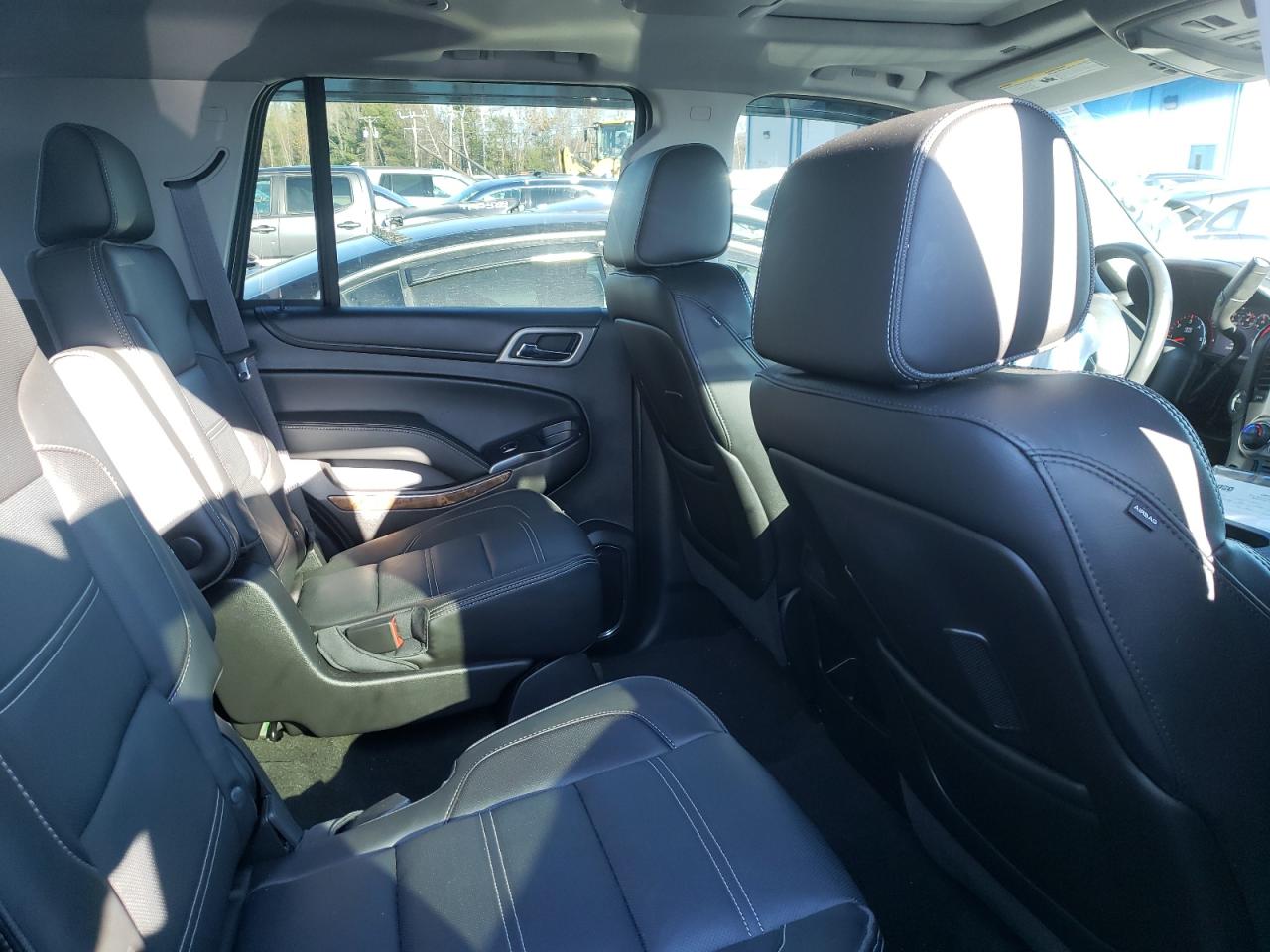 Photo 6 from auction – 2015 GMC YUKON with VIN 1GKS2CKJXFR715614