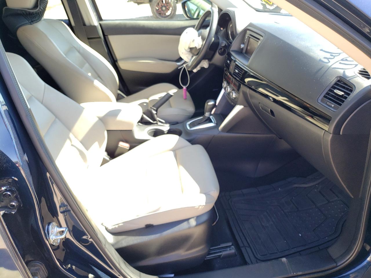 Photo 5 from auction – 2015 MAZDA CX-5 GT with VIN JM3KE2DY2F0545266