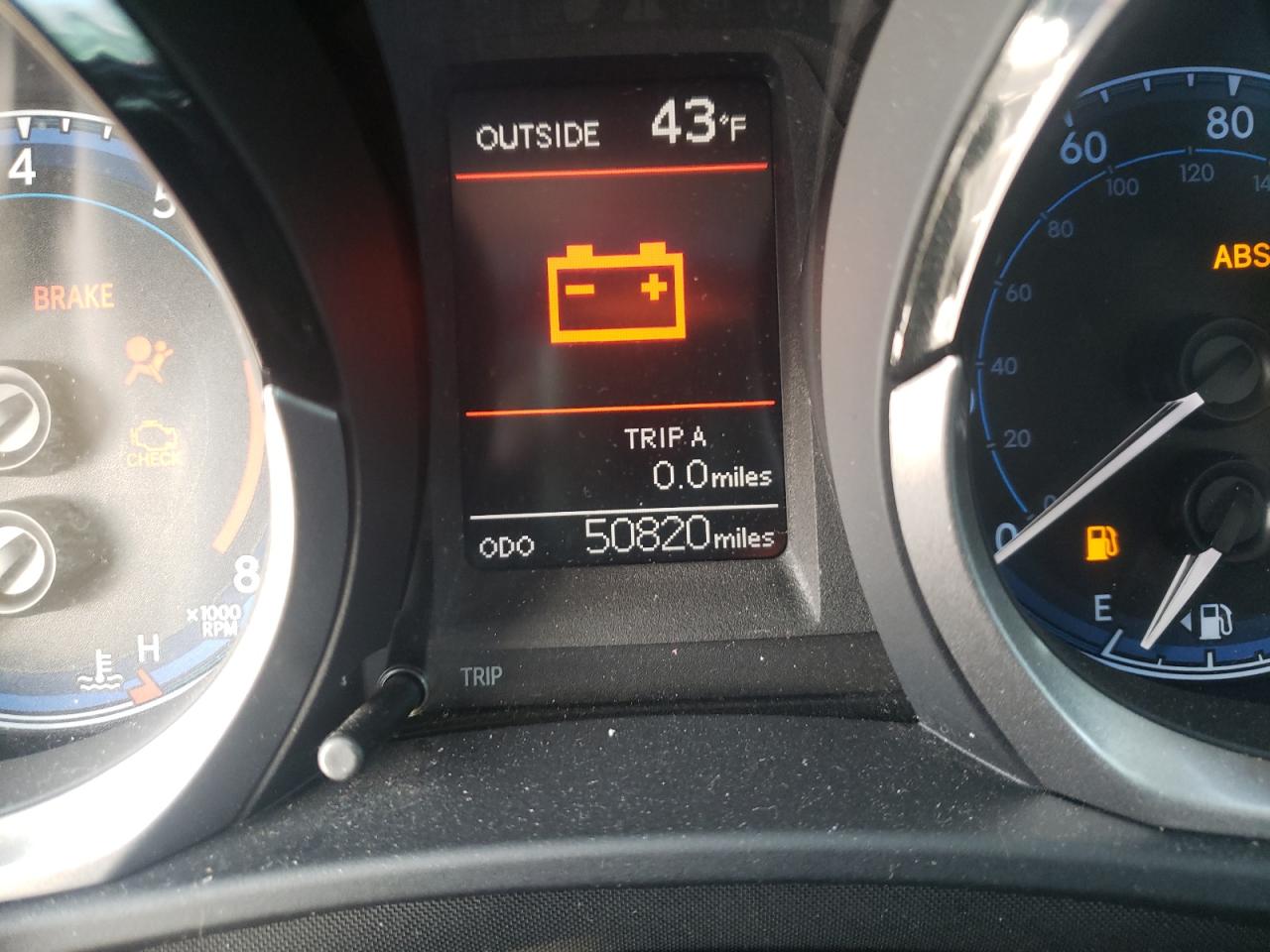 Photo 8 from auction – 2015 TOYOTA COROLLA L with VIN 2T1BURHEXFC279246