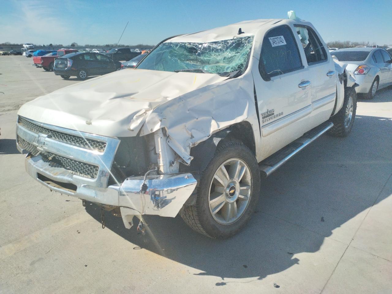 Photo 2 from auction – 2013 CHEVROLET SILVERADO with VIN 3GCPCSE01DG119218
