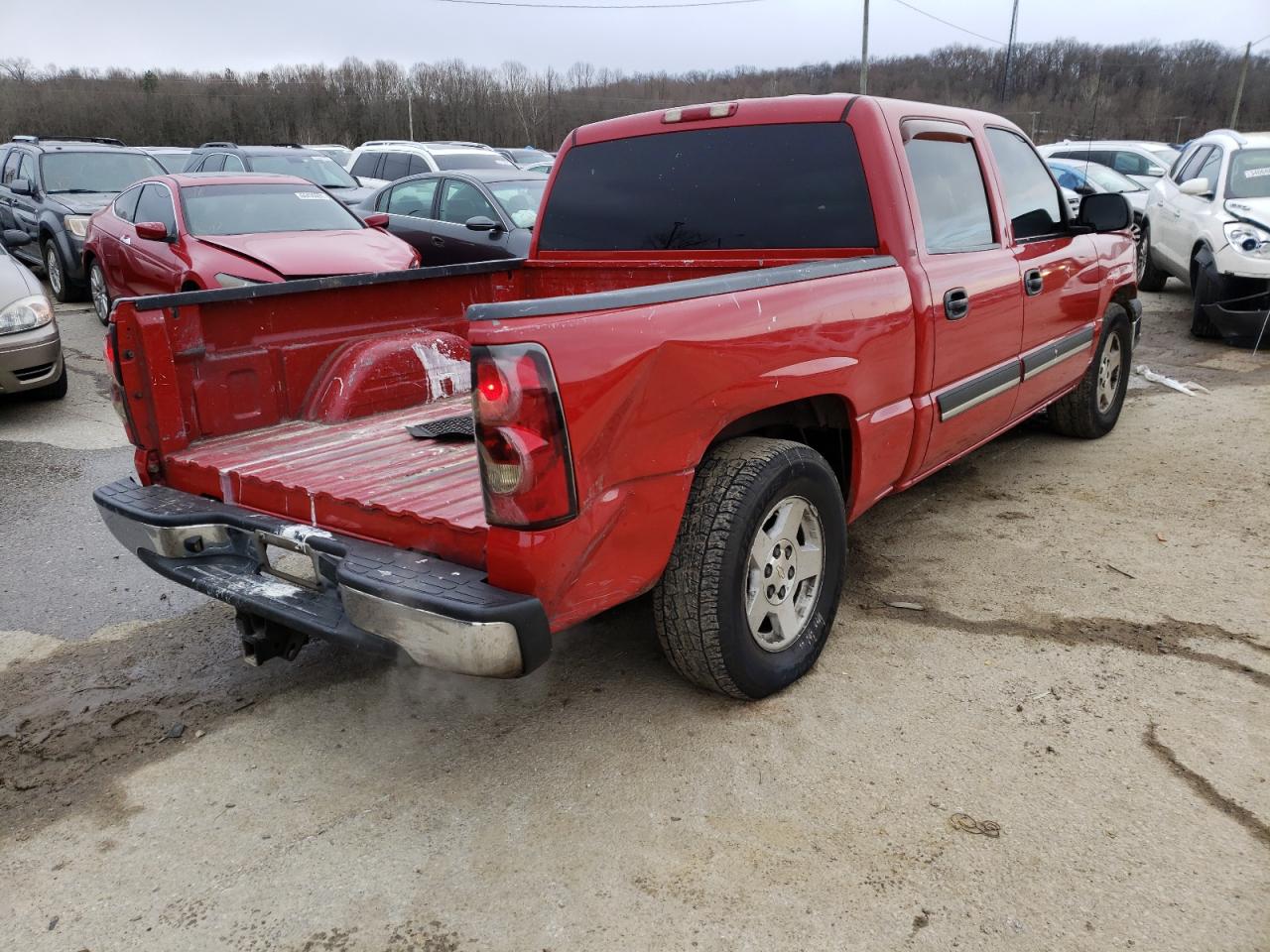 Photo 4 from auction – 2005 CHEVROLET SILVERADO with VIN 2GCEC13T451106360