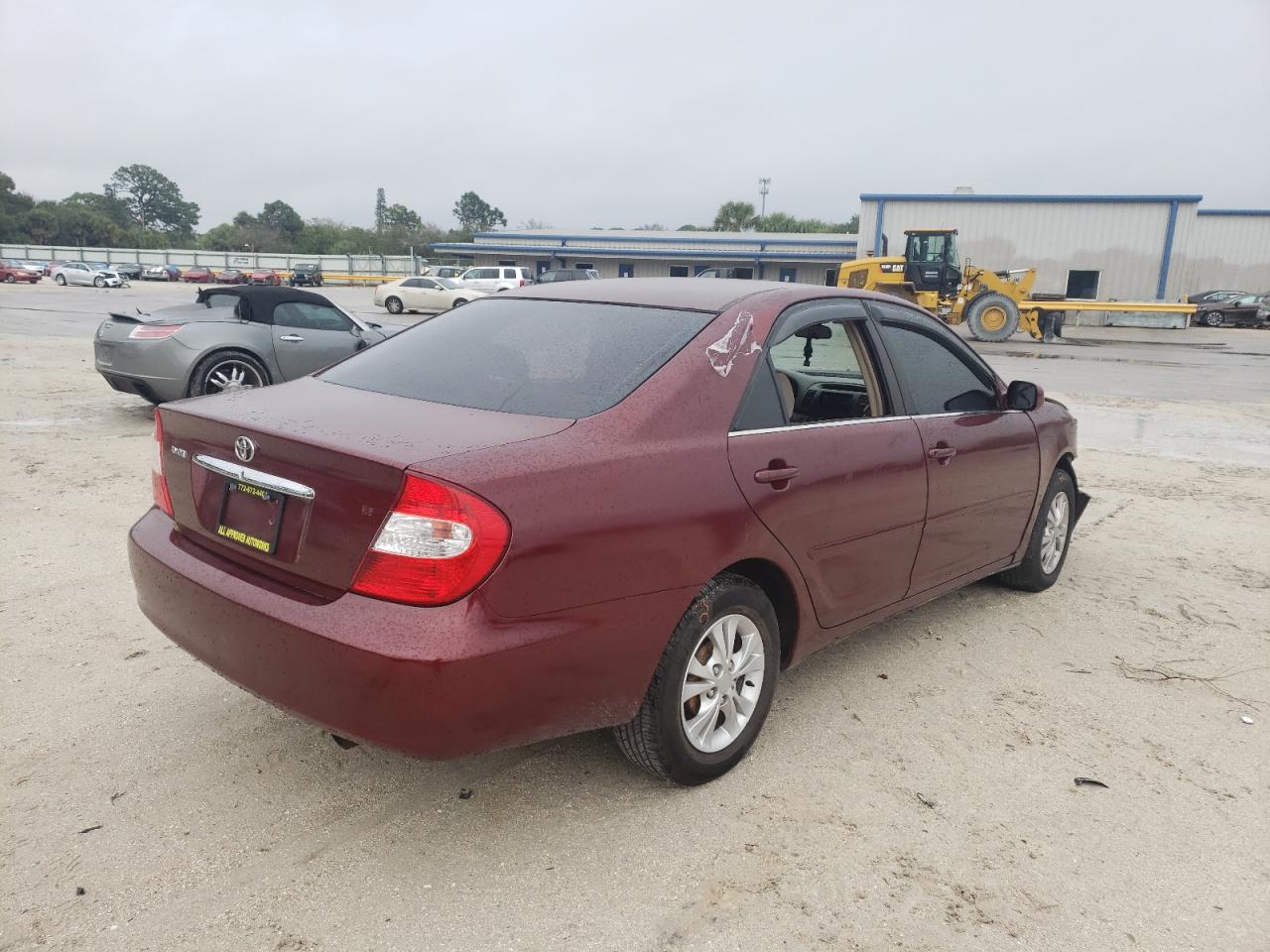 Photo 4 from auction – 2002 TOYOTA CAMRY LE with VIN JTDBE32KX20010774