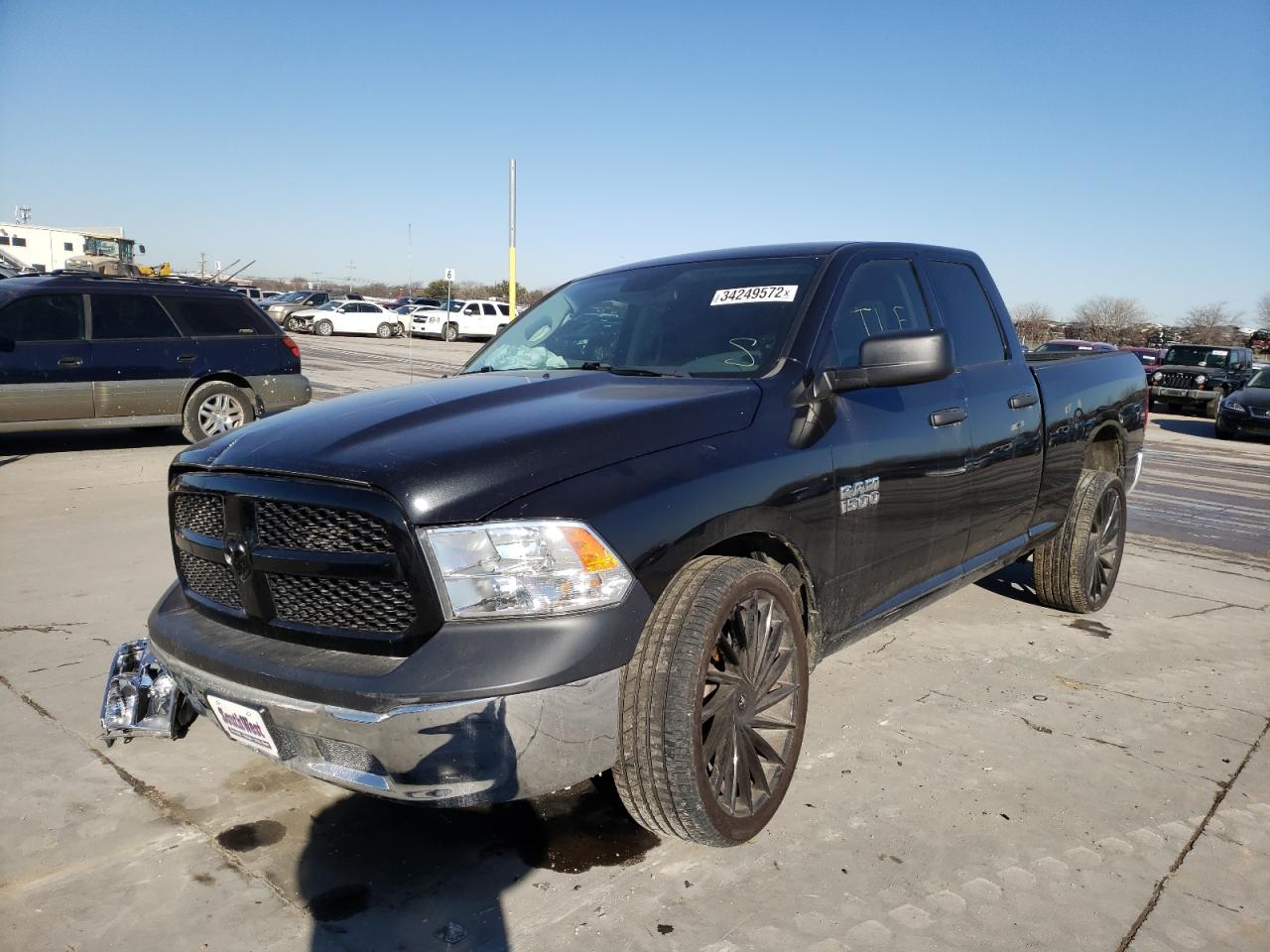 Photo 2 from auction – 2018 RAM 1500 ST with VIN 1C6RR6FG5JS299275