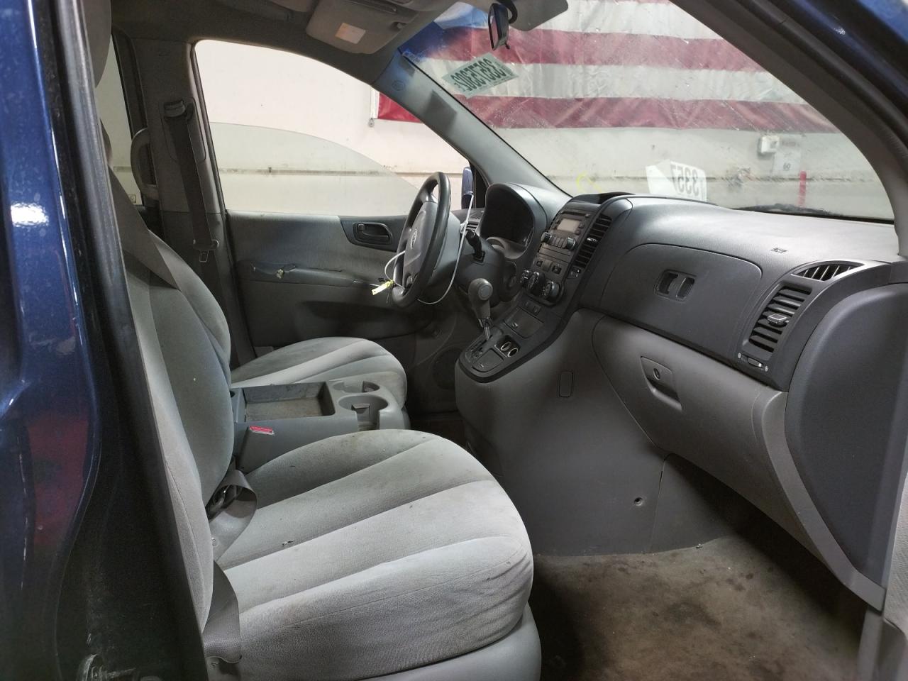 Photo 5 from auction – 2006 KIA SEDONA EX with VIN KNDMB233766060604