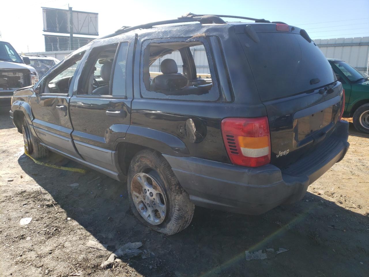 Photo 3 from auction – 2000 JEEP GRAND CHER with VIN 1J4G248S3YC150520