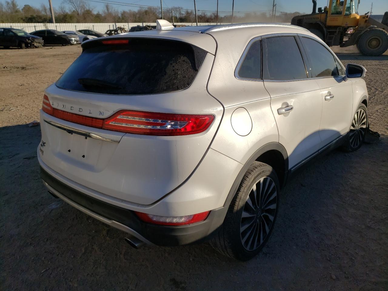 Photo 4 from auction – 2019 LINCOLN MKC with VIN 5LMCJ4C94KUL02049