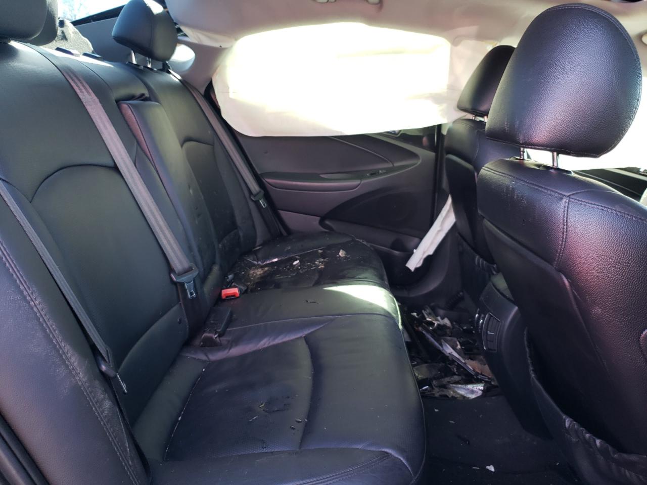 Photo 6 from auction – 2013 HYUNDAI SONATA SE with VIN 5NPEC4AC8DH542601