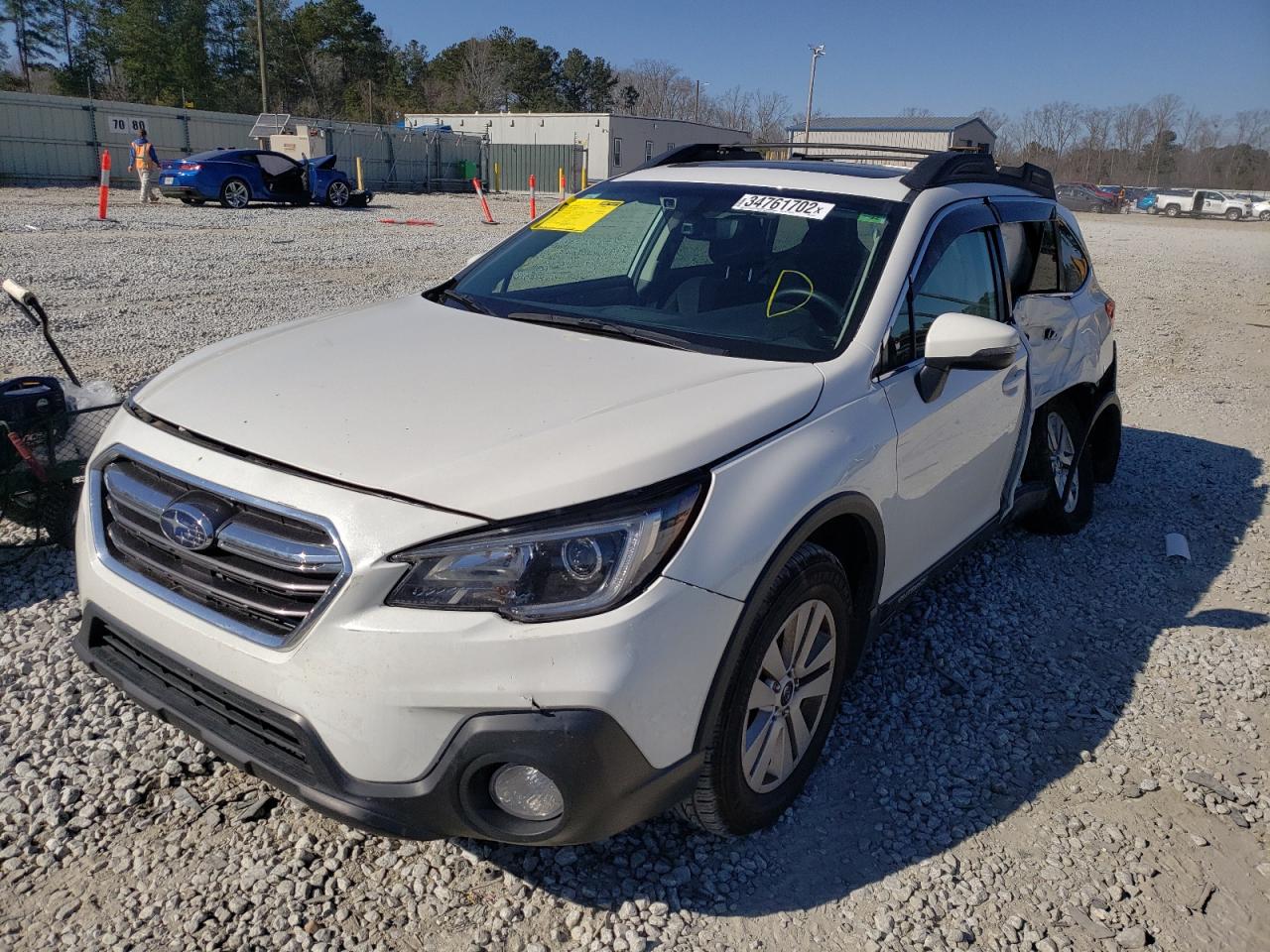 Photo 2 from auction – 2018 SUBARU OUTBACK 2. with VIN 4S4BSAHC7J3292037