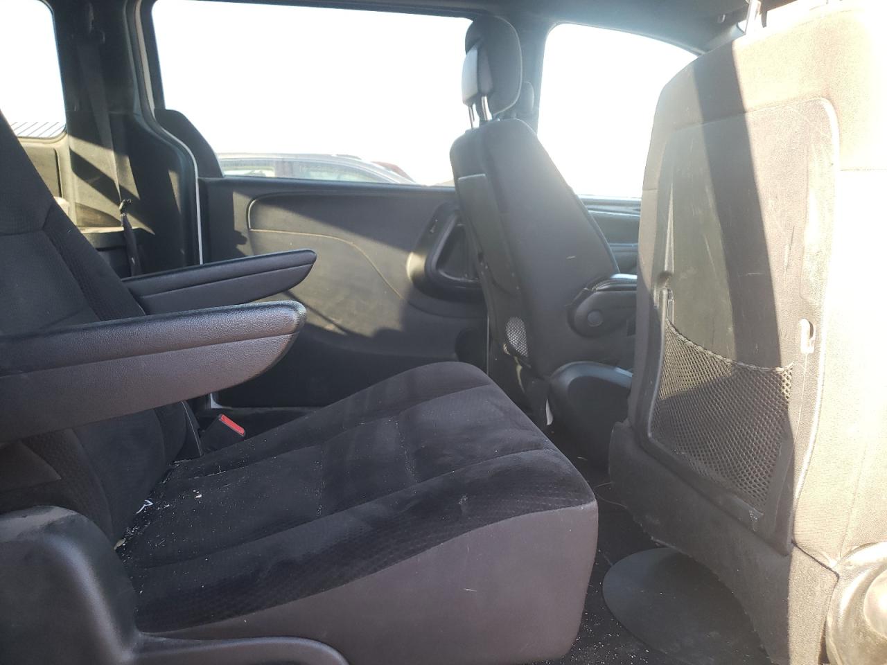 Photo 6 from auction – 2018 DODGE GRAND CARA with VIN 2C4RDGBG5JR202516