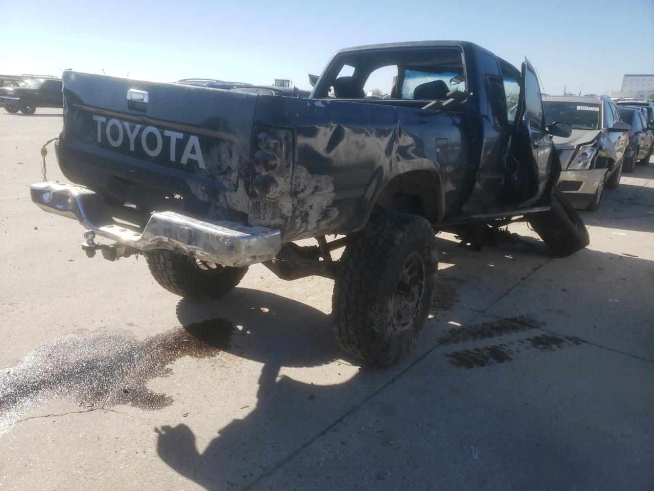 Photo 4 from auction – 1990 TOYOTA PICKUP 1/2 with VIN JT4RN13P6L6017894