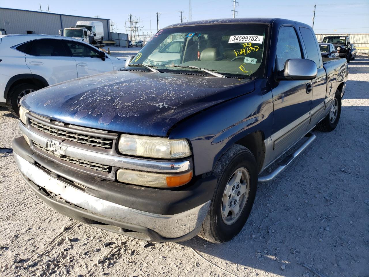 Photo 2 from auction – 1999 CHEVROLET SILVERADO with VIN 2GCEC19T1X1164632