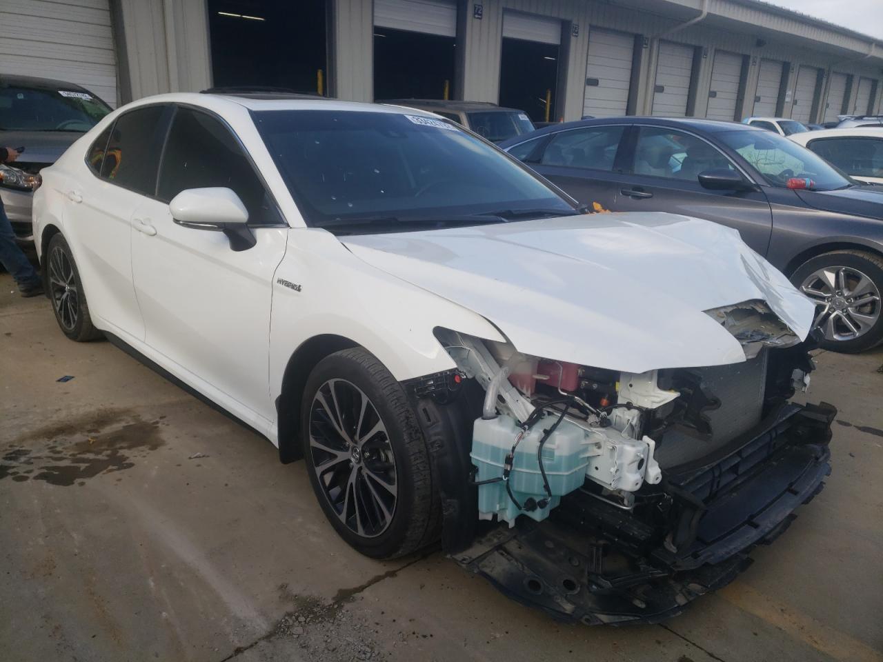 Photo 1 from auction – 2020 TOYOTA CAMRY SE with VIN 4T1J31AK6LU522285