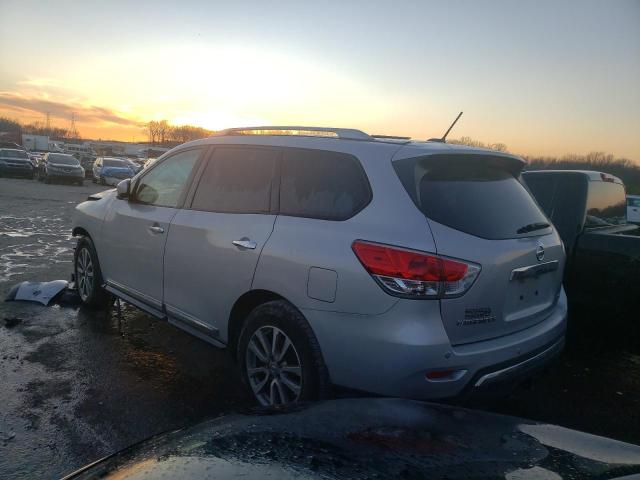 Photo 3 from auction – 2015 NISSAN PATHFINDER with VIN 5N1AR2MN2FC627099