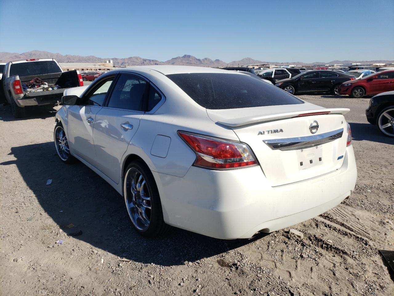 Photo 3 from auction – 2014 NISSAN ALTIMA 2.5 with VIN 1N4AL3AP7EC902276