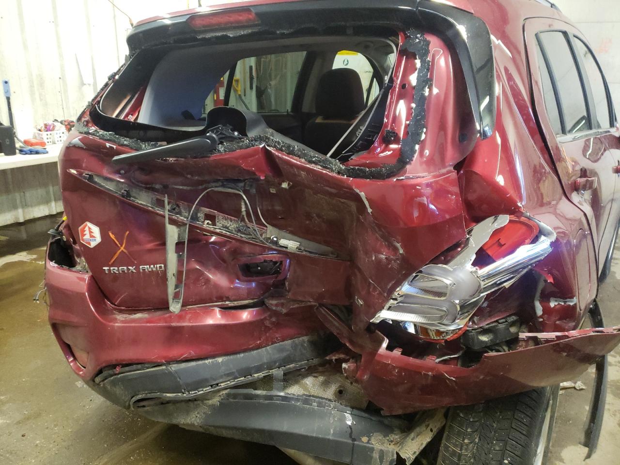 Photo 9 from auction – 2018 CHEVROLET TRAX 1LT with VIN 3GNCJPSB4JL156149