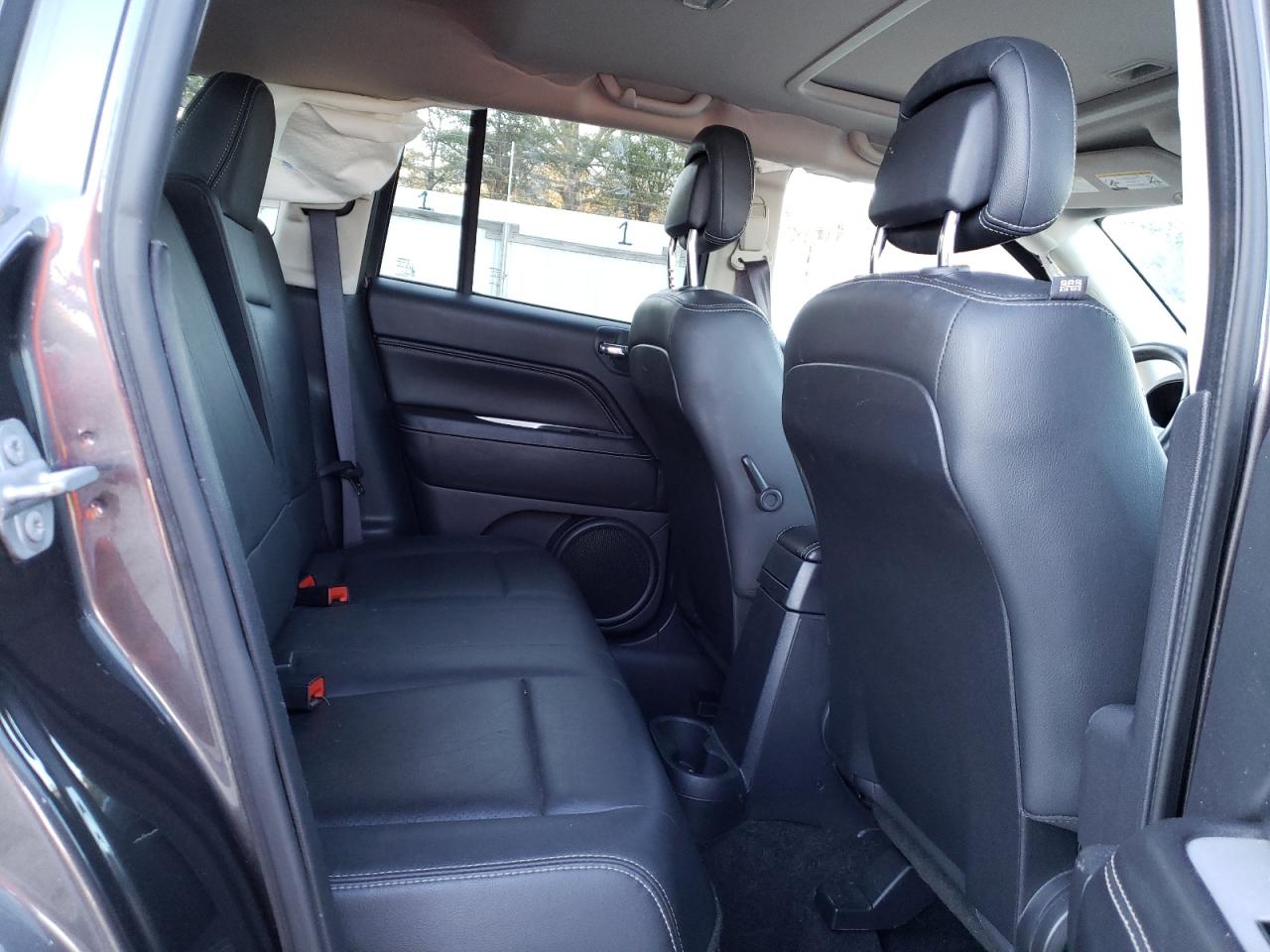 Photo 6 from auction – 2016 JEEP COMPASS LA with VIN 1C4NJDEB4GD671761