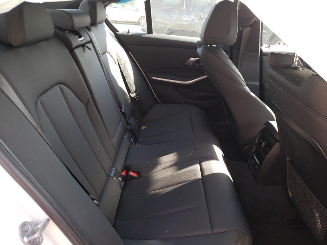 Photo 6 from auction – 2020 BMW 330I with VIN 3MW5R1J06L8B12714