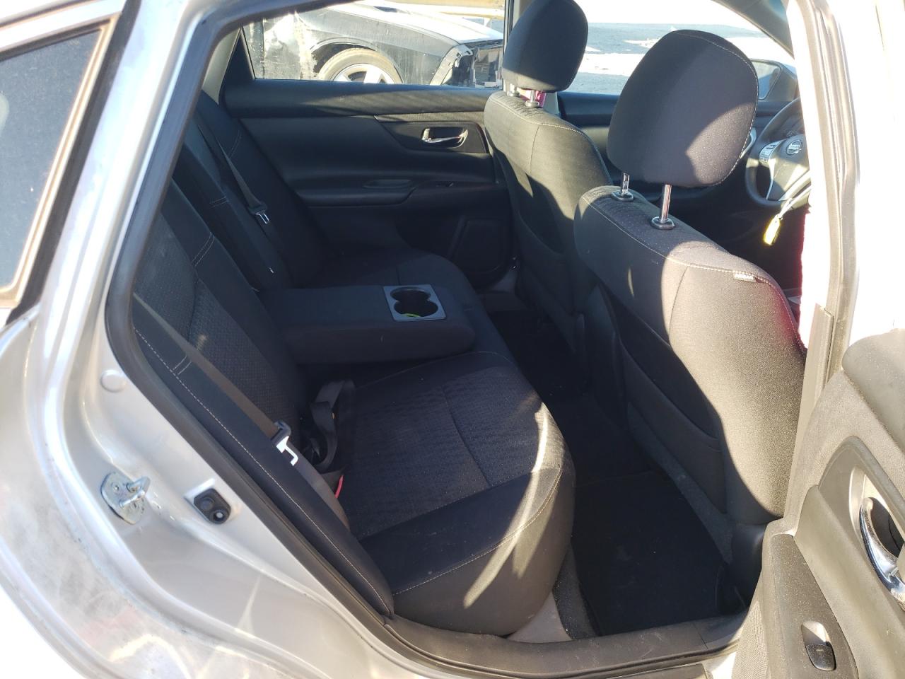 Photo 6 from auction – 2016 NISSAN ALTIMA 2.5 with VIN 1N4AL3AP0GN362552