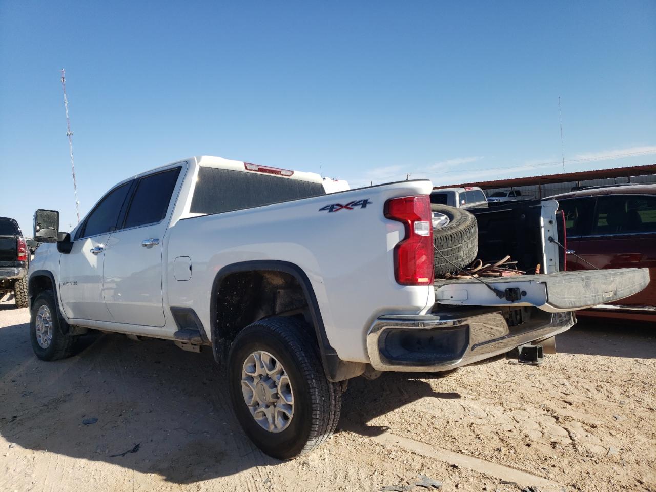Photo 3 from auction – 2020 CHEVROLET SILVERADO with VIN 1GC4YPEY6LF256176