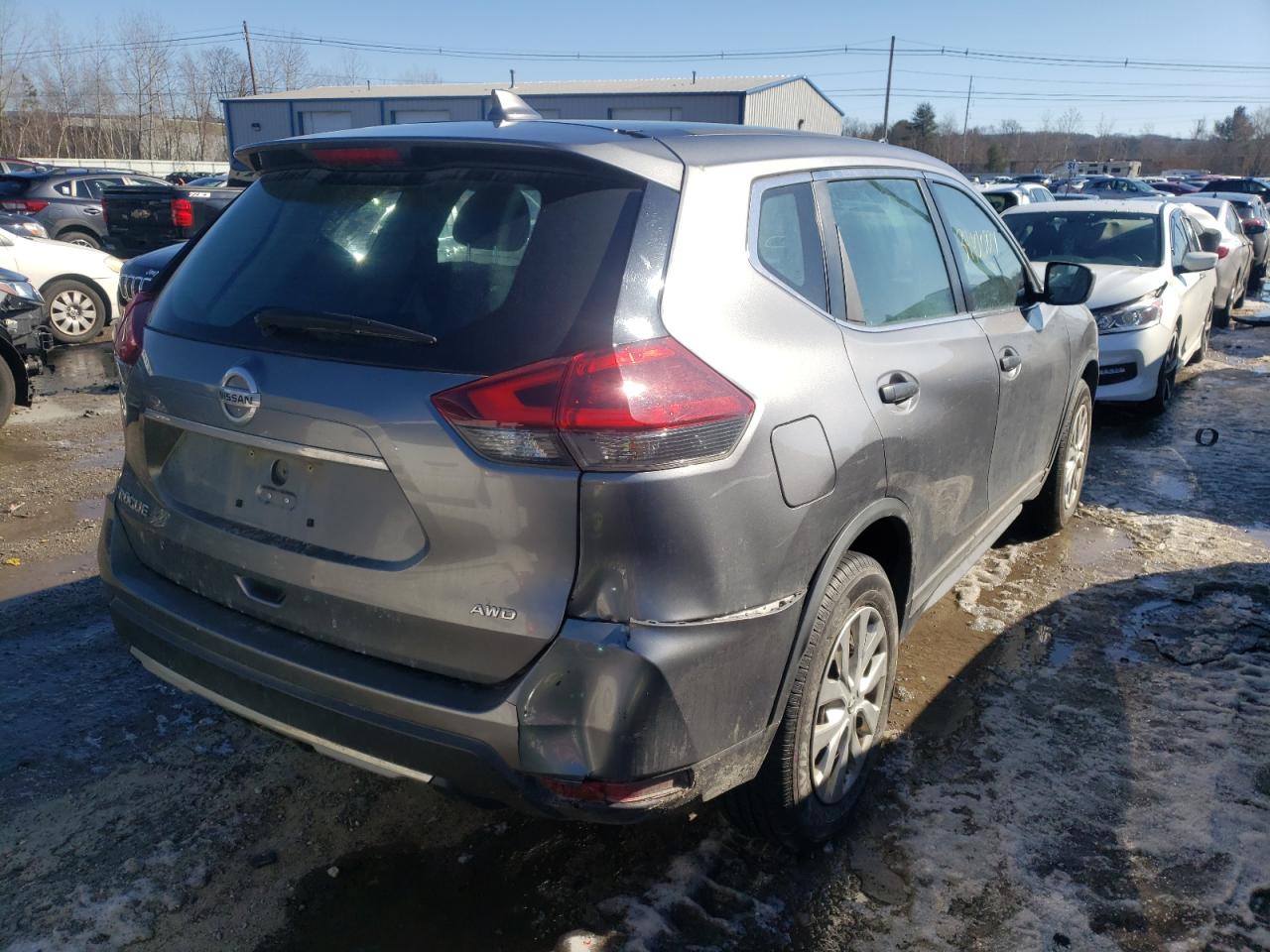Photo 4 from auction – 2018 NISSAN ROGUE S with VIN KNMAT2MV4JP583355