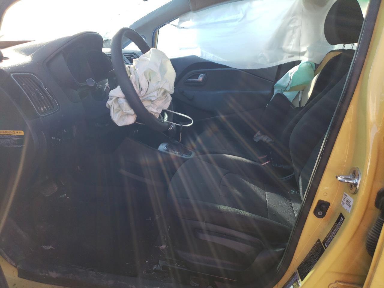 Photo 5 from auction – 2016 KIA RIO LX with VIN KNADM4A3XG6686672