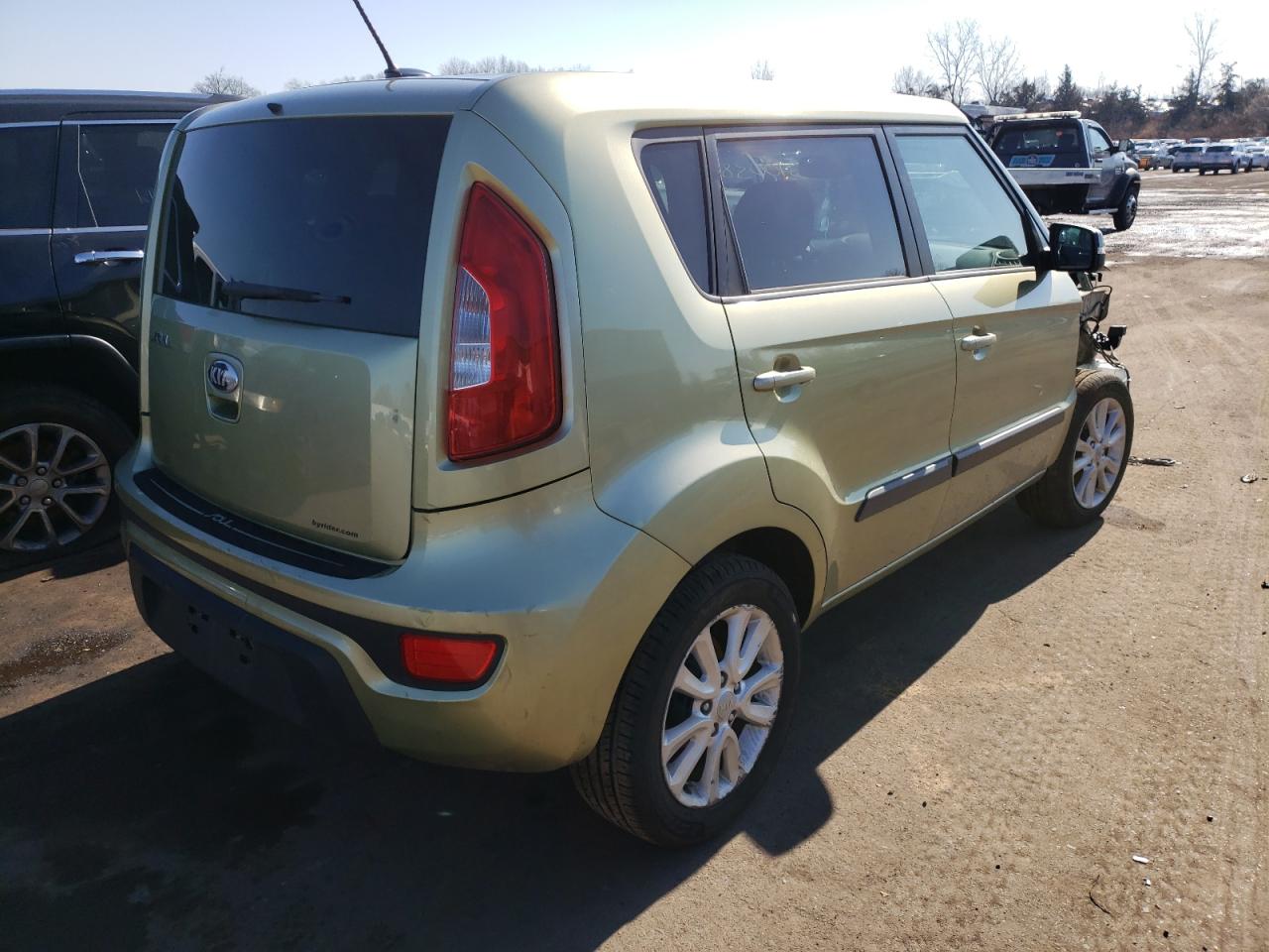 Photo 4 from auction – 2013 KIA SOUL + with VIN KNDJT2A62D7579449