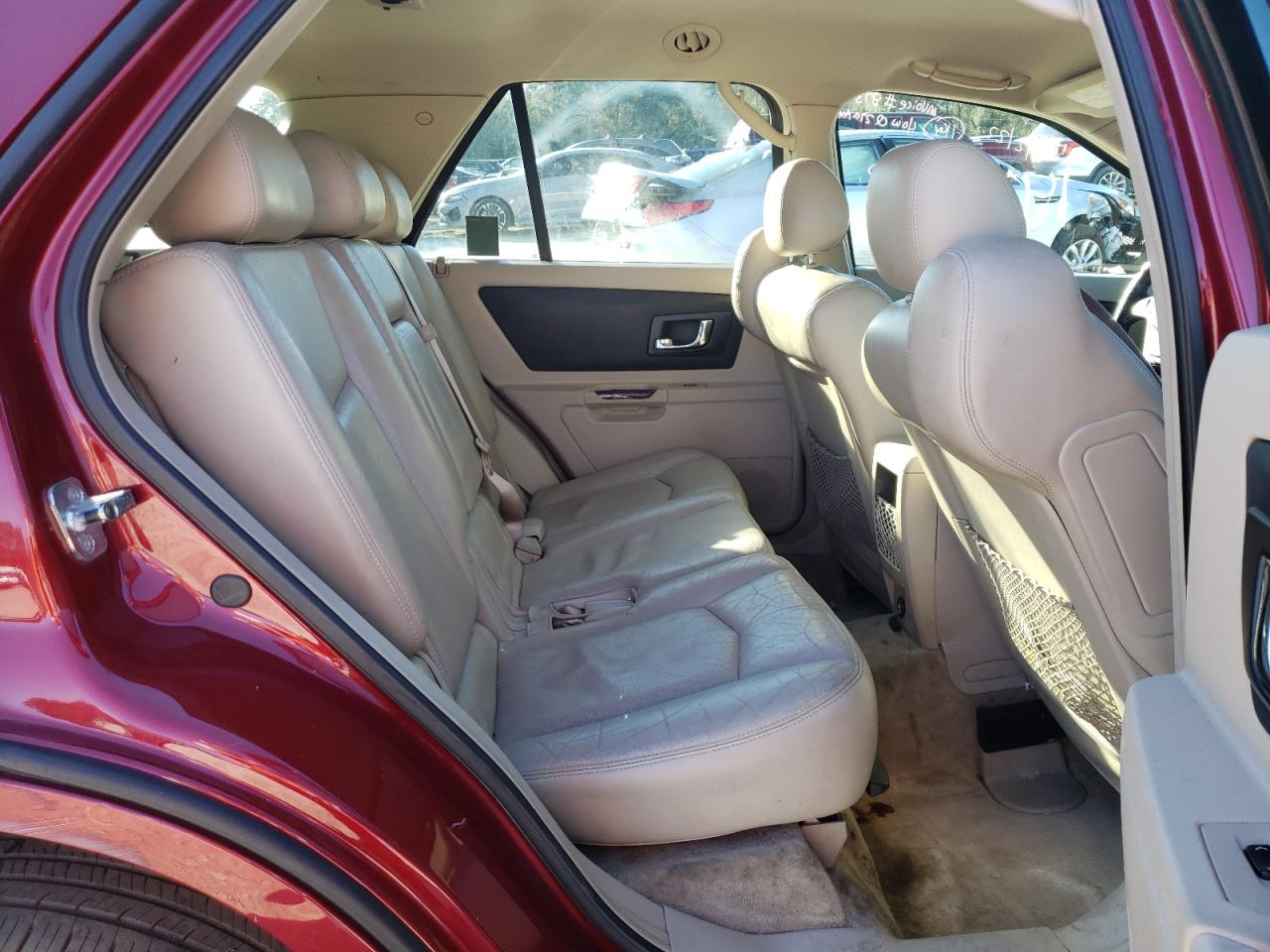 Photo 6 from auction – 2004 CADILLAC SRX with VIN 1GYEE637740177261