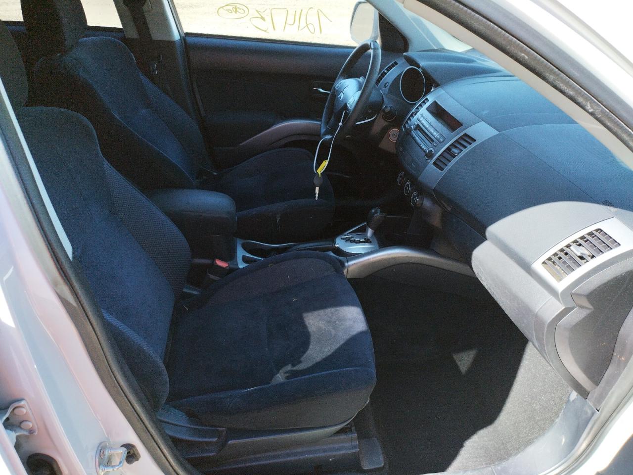 Photo 5 from auction – 2012 MITSUBISHI OUTLANDER with VIN JA4AS2AW5CU008809