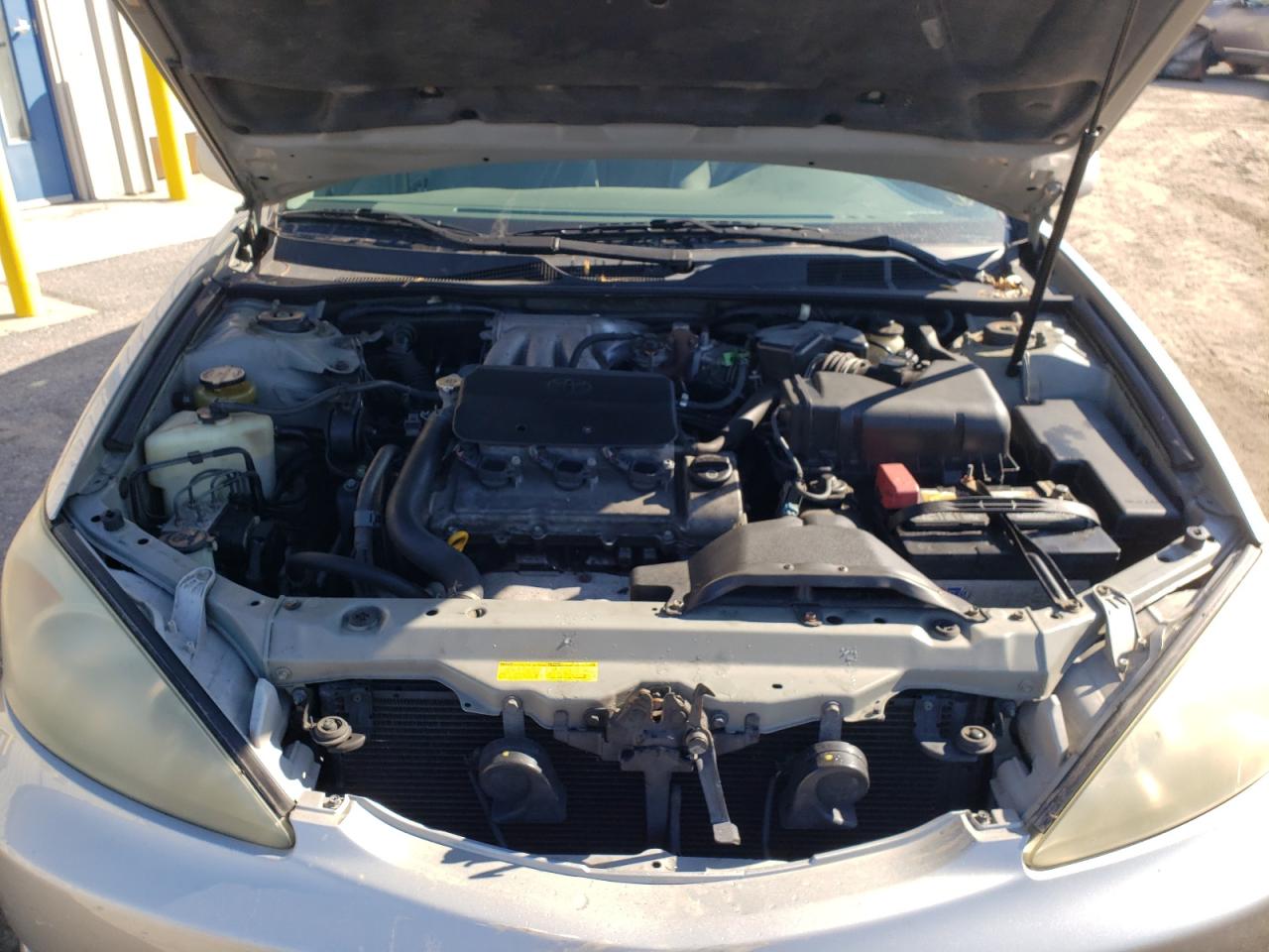 Photo 7 from auction – 2003 TOYOTA CAMRY LE with VIN 4T1BF30K13U542730