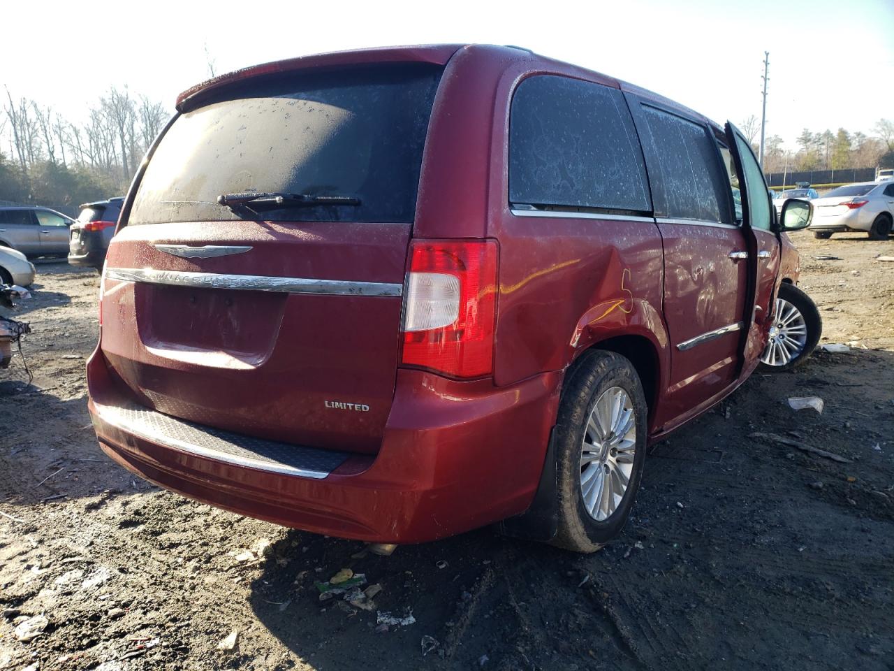 Photo 4 from auction – 2013 CHRYSLER TOWN & COU with VIN 2C4RC1GG6DR508587