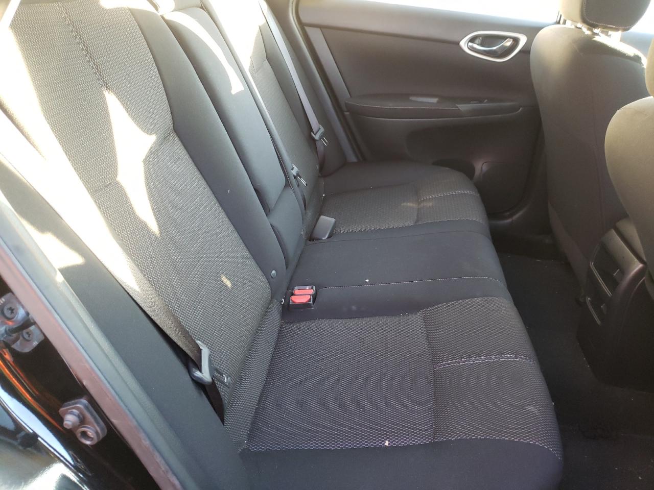 Photo 6 from auction – 2014 NISSAN SENTRA S with VIN 3N1AB7AP1EY326604