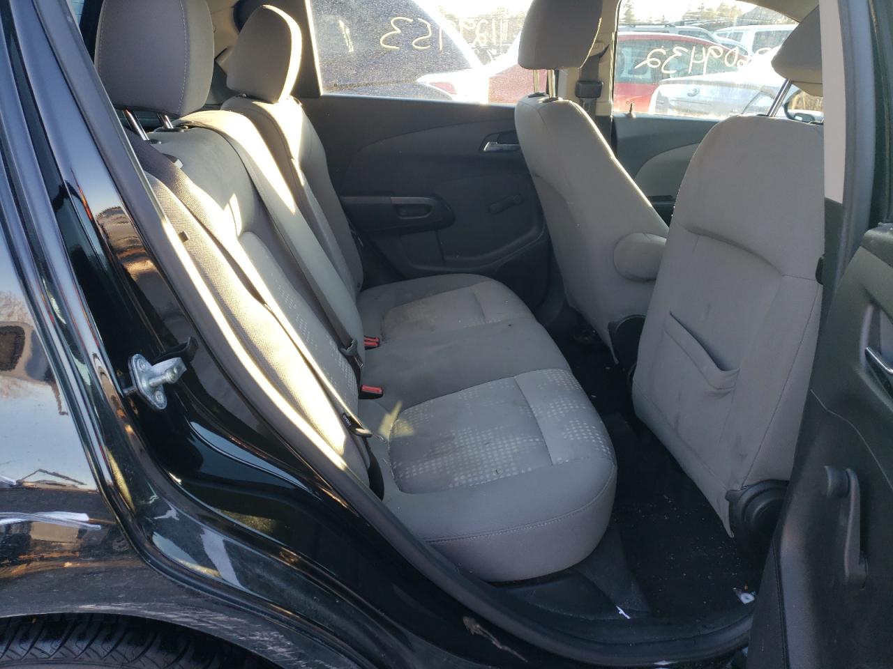 Photo 6 from auction – 2012 CHEVROLET SONIC LS with VIN 1G1JA6SH0C4109409