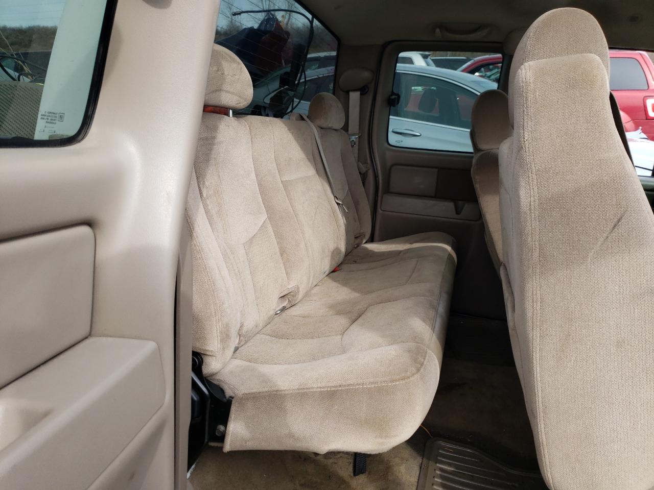 Photo 6 from auction – 2006 GMC SIERRA C25 with VIN 1GTHC29U96E224794