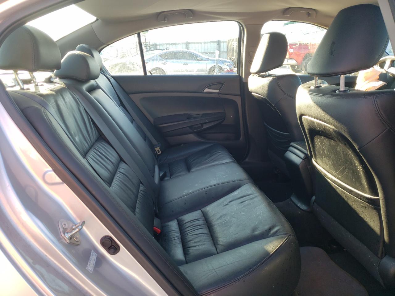Photo 6 from auction – 2011 HONDA ACCORD SE with VIN 1HGCP2F66BA070729